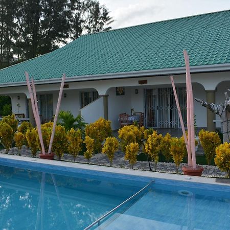 Leo'S Petit Villa Annex Praslin Ngoại thất bức ảnh
