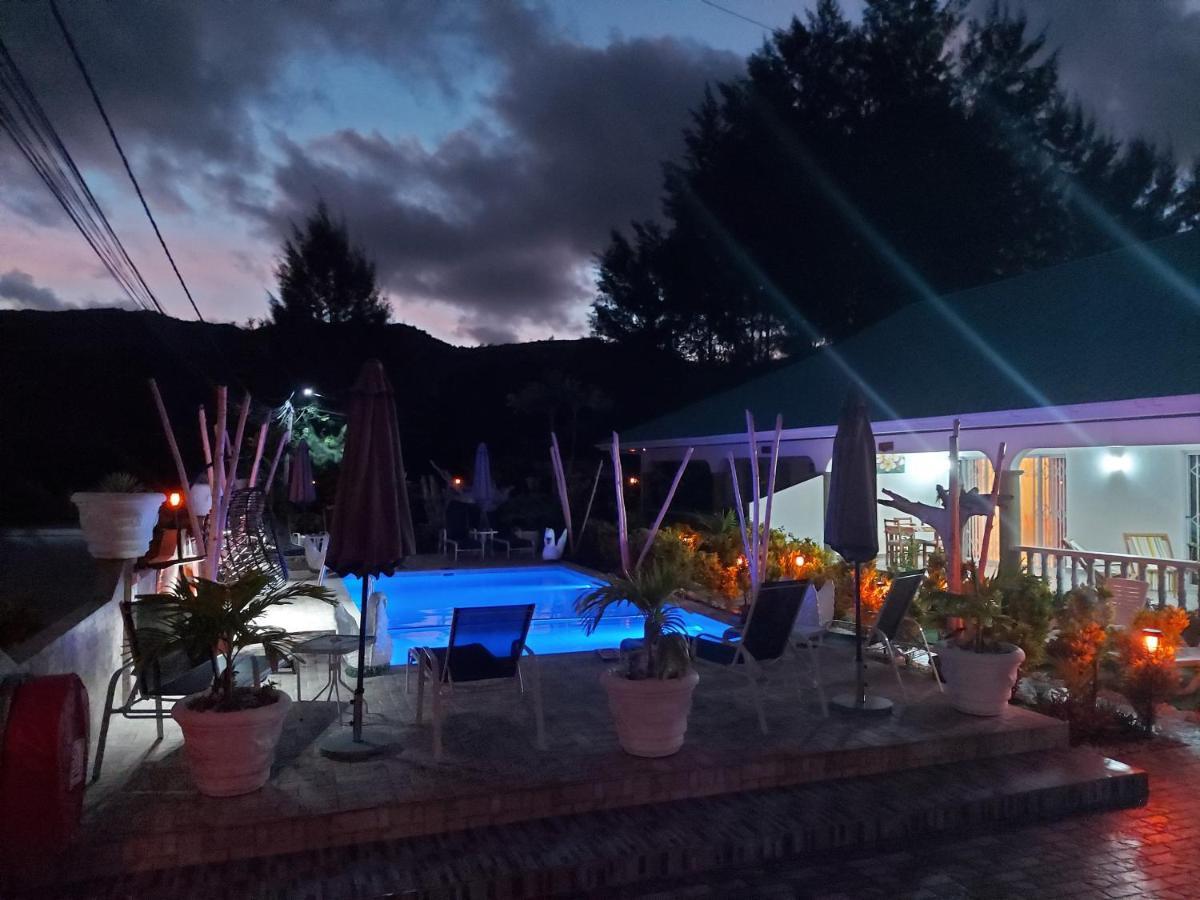 Leo'S Petit Villa Annex Praslin Ngoại thất bức ảnh