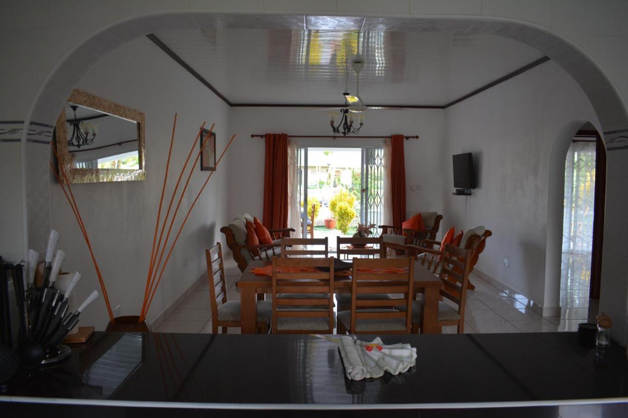 Leo'S Petit Villa Annex Praslin Ngoại thất bức ảnh