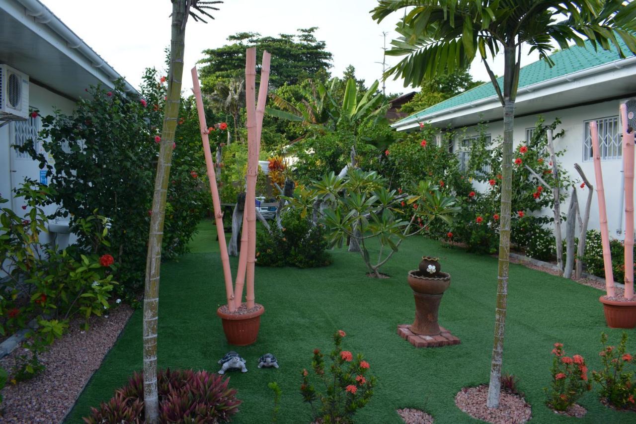 Leo'S Petit Villa Annex Praslin Ngoại thất bức ảnh